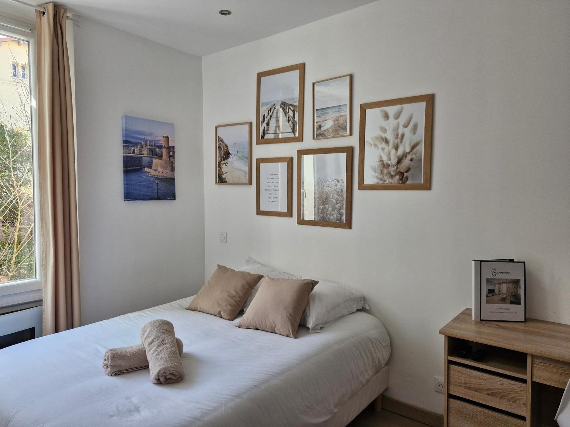 Appartement Tout Confort A 2 Pas Du Centre Ville Aubagne Dış mekan fotoğraf