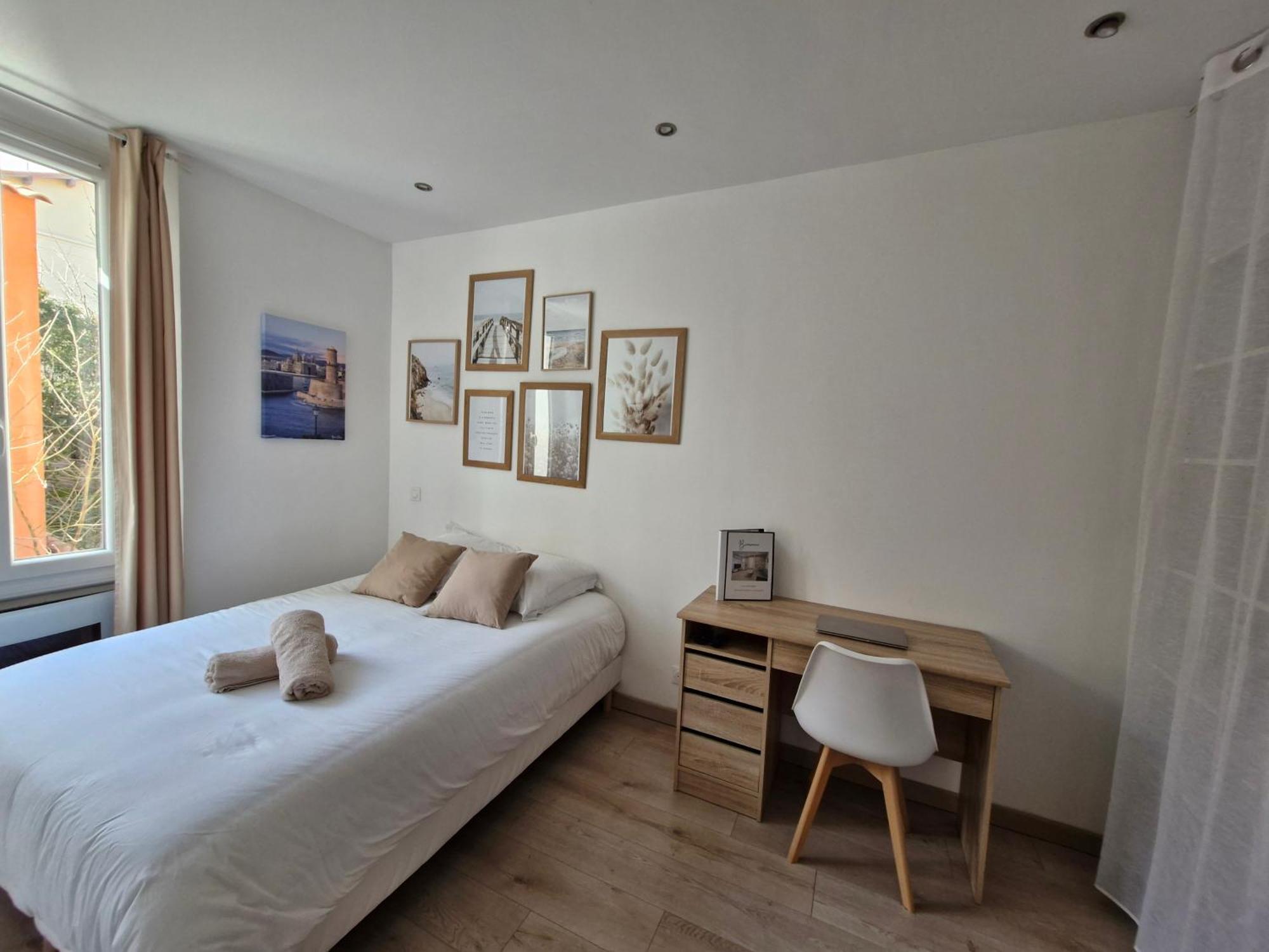 Appartement Tout Confort A 2 Pas Du Centre Ville Aubagne Dış mekan fotoğraf